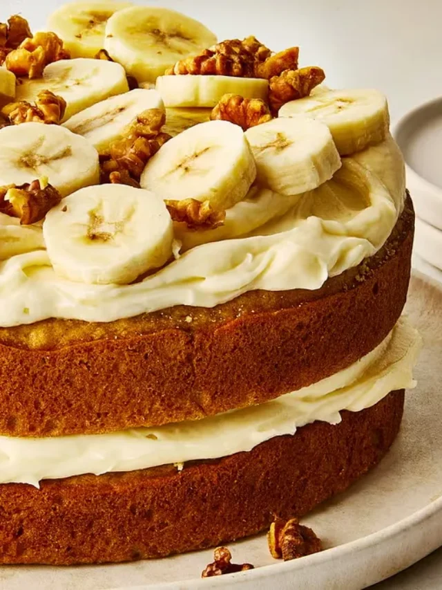 Satisfying Moist Banana Cake Recipe – 3 Simple Ingredients